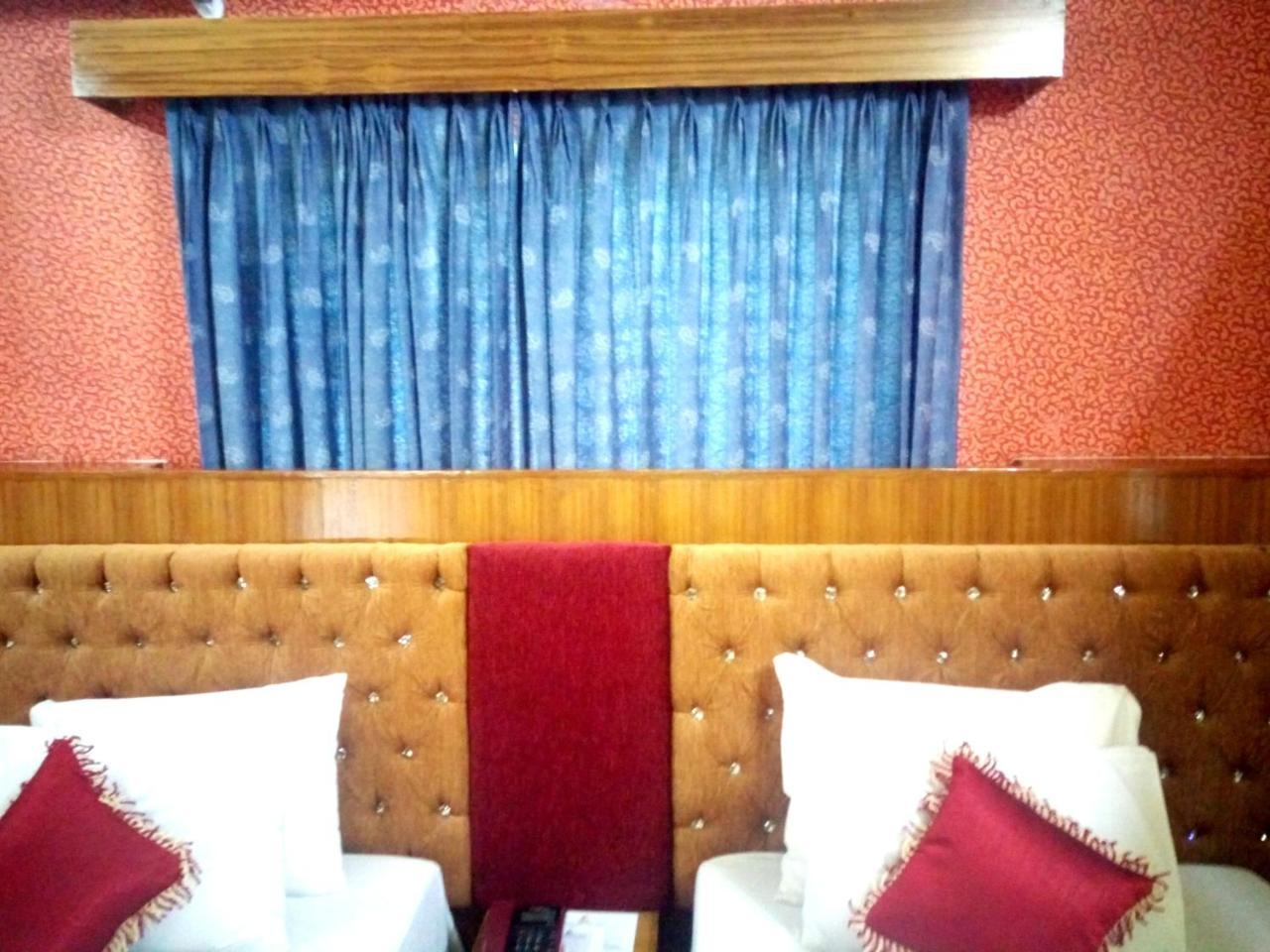 Hotel Lake View Plaza Daca Exterior foto
