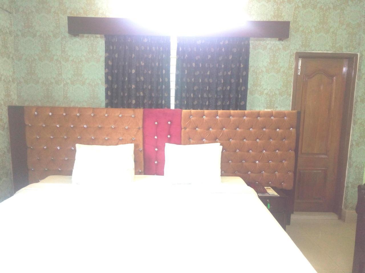 Hotel Lake View Plaza Daca Exterior foto